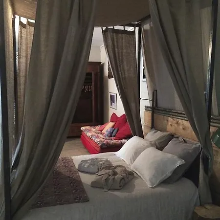 Un Autre Monde Appartement Saint-Claude Buitenkant foto
